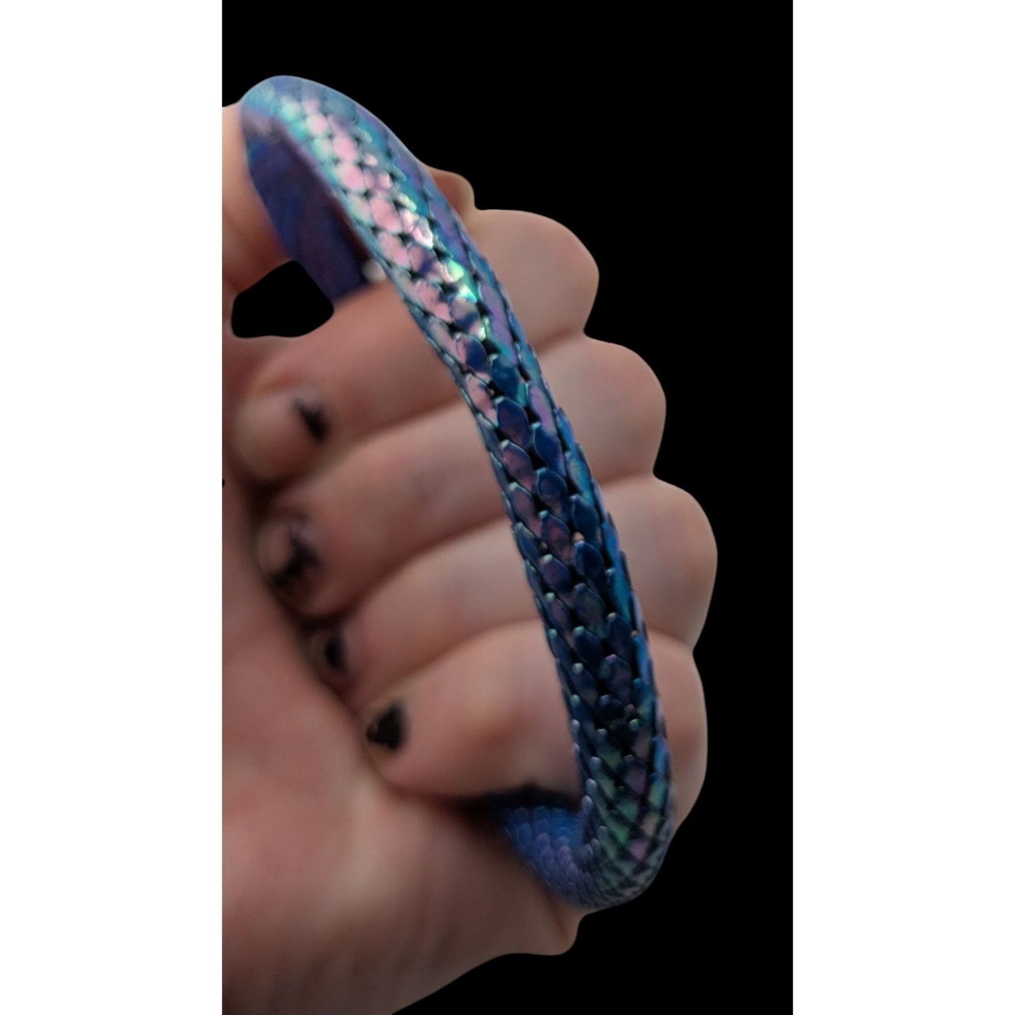Vintage Snake Mesh Bracelet Iridescent Gold Blue Fantasy Costume Jewelry