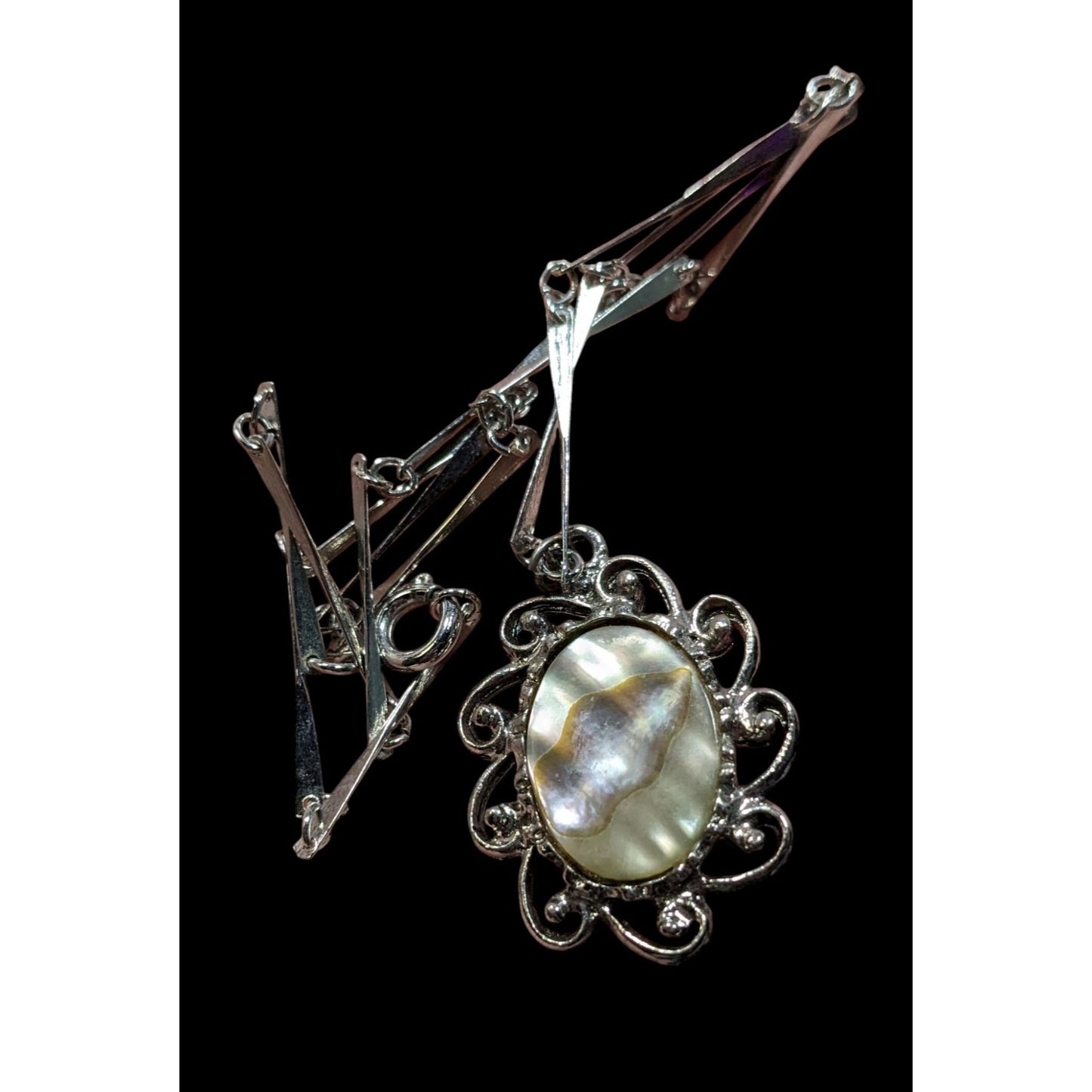 Vintage Mother Of Pearl Oval Pendant Necklace With Ornate Detailing