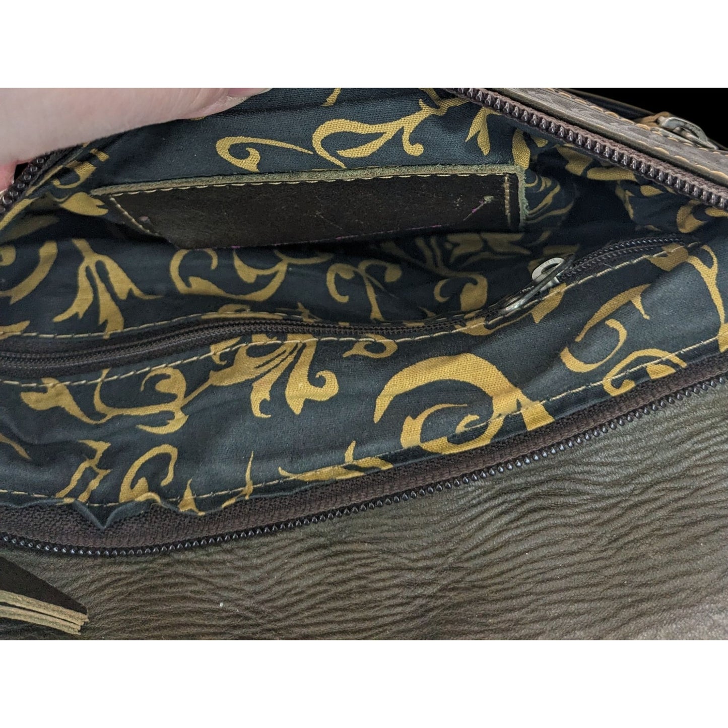 Vintage JL Salvidar Tooled Leather Crossbody Bag With Adjustable Strap & Floral Pattern