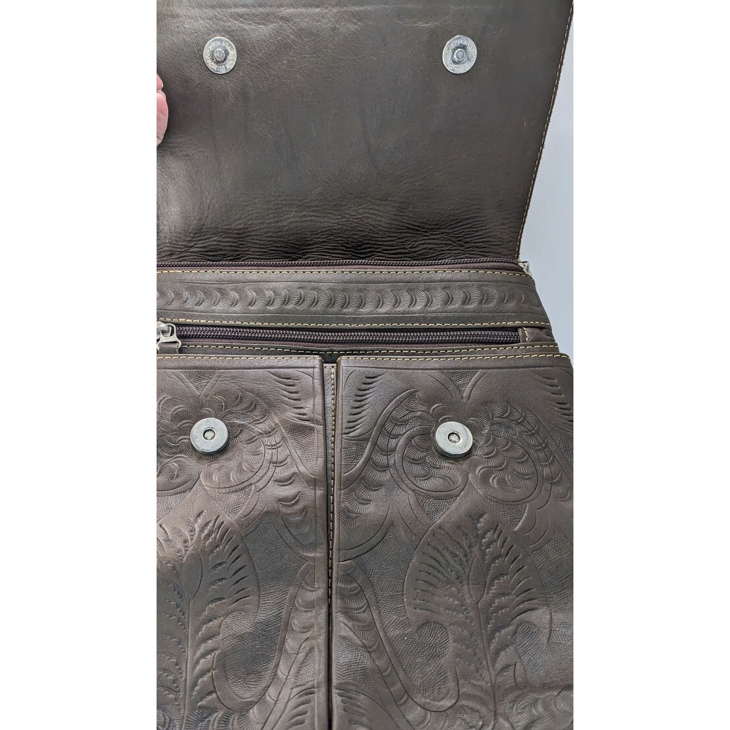 Vintage JL Salvidar Tooled Leather Crossbody Bag With Adjustable Strap & Floral Pattern