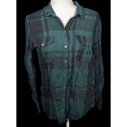 New Directions Black And Green Button Down Top