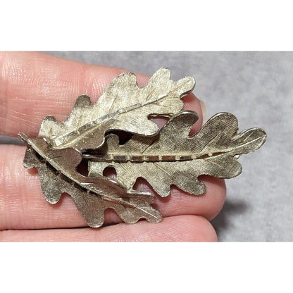 Vintage Silver Tone Oak Leaf Cluster Brooch