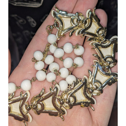 Vintage Volupte 1930s/40s White Lucite Floral Necklace