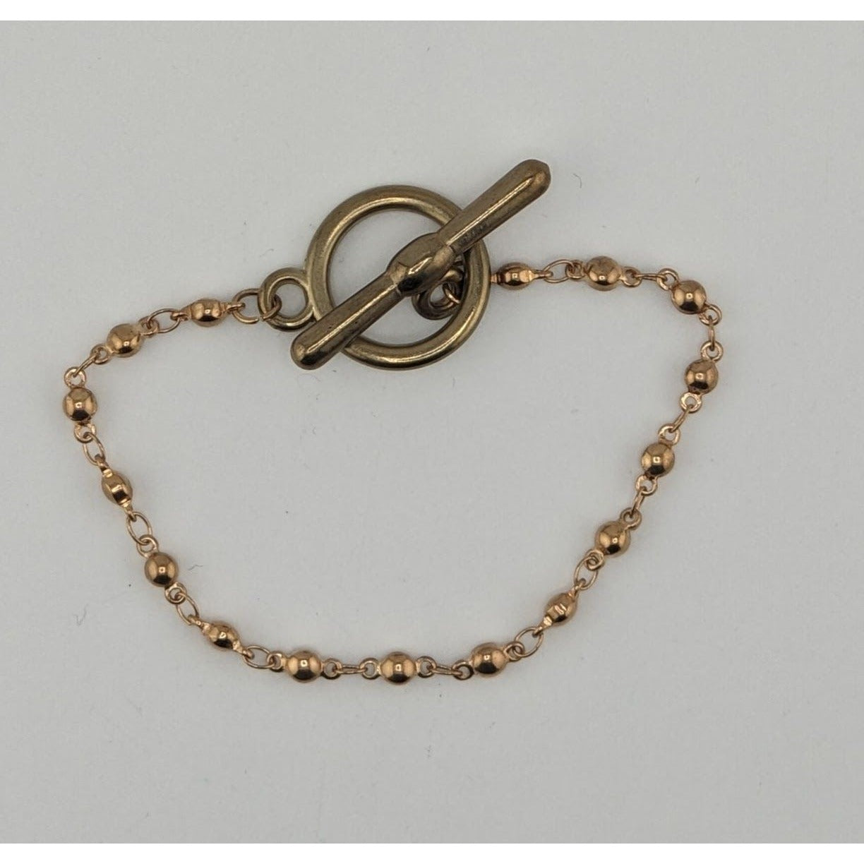 Simple Minimalist Gold-Tone Beaded Chain Bracelet With Toggle Clasp