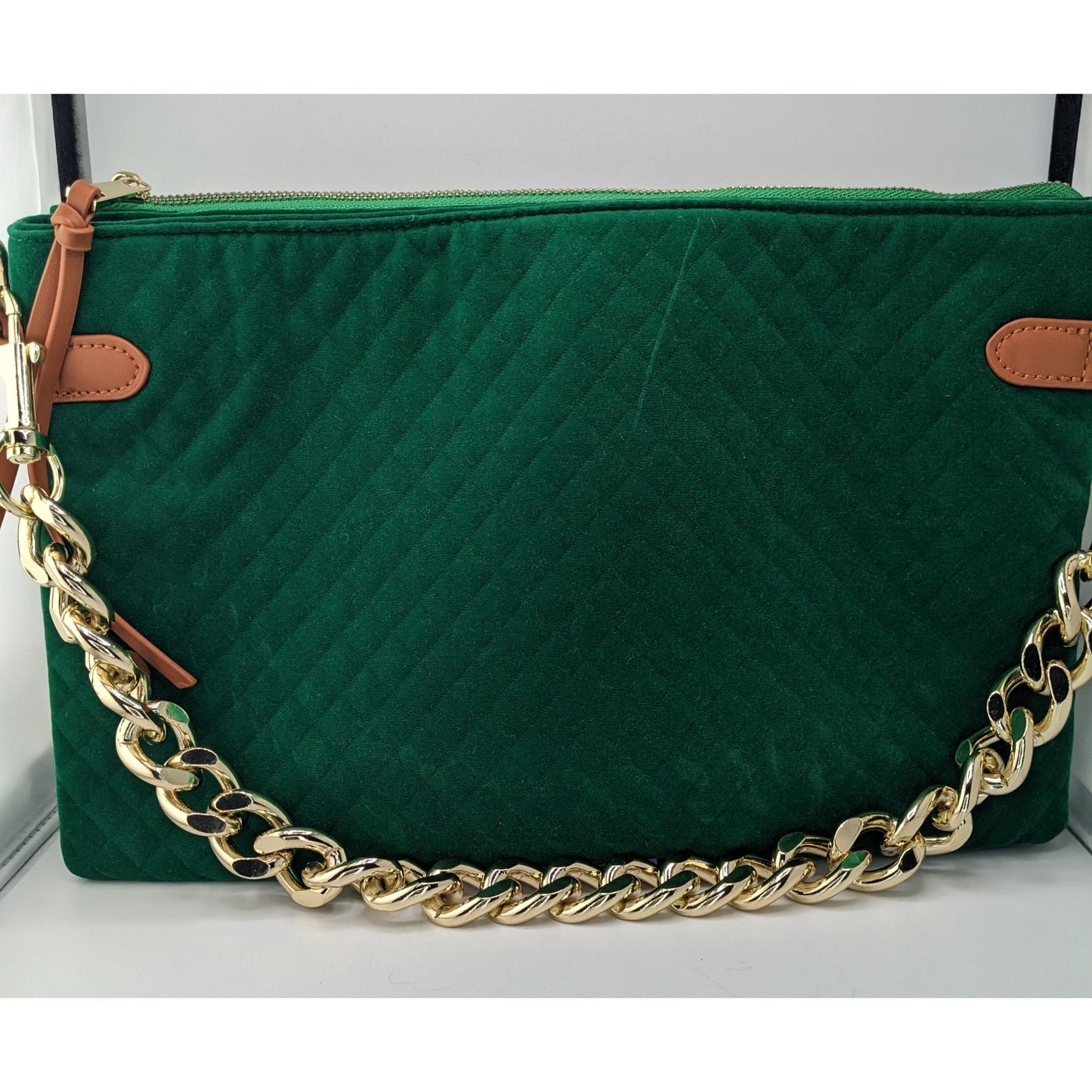 Thomas & Lee Company Quilted Green Velvet Shoulder Bag With Gold Chain Strap