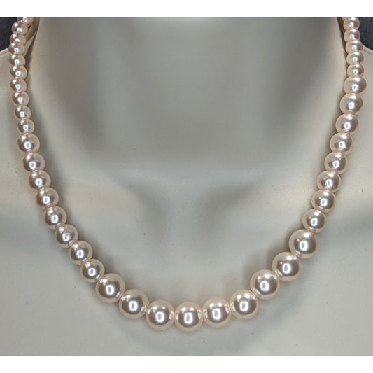 Coquette Pink Pearl Beaded Necklace Graduated Faux Pearl Classic Romantic Jewelry