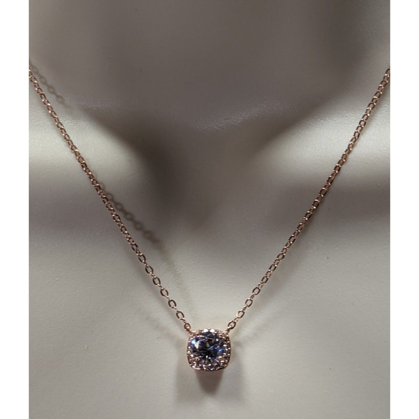 Elegant Romantic Rose Gold Tone Pendant Necklace With Sparkling Cushion-Cut Gem Accent