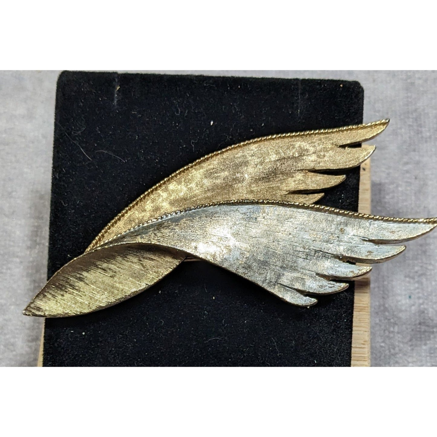 Vintage Wing Feather Art Deco Silver And Gold Tone Brooch Marked SA