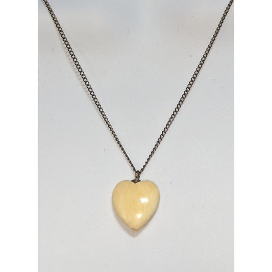 Carved Heart Pendant Necklace Cream Minimalist Romantic Jewelry