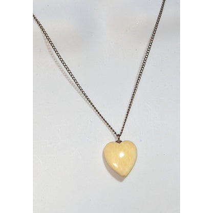 Carved Heart Pendant Necklace Cream Minimalist Romantic Jewelry