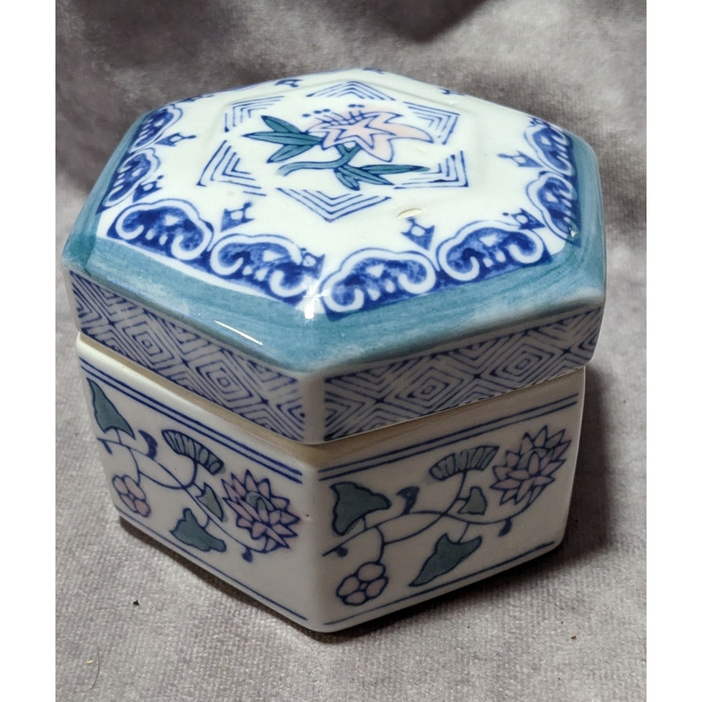 Vintage Floral Blue And White Hexagonal Ceramic Trinket Box