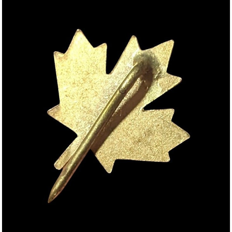 Vintage Canadian Souvenir Gold Tone Lapel PIn