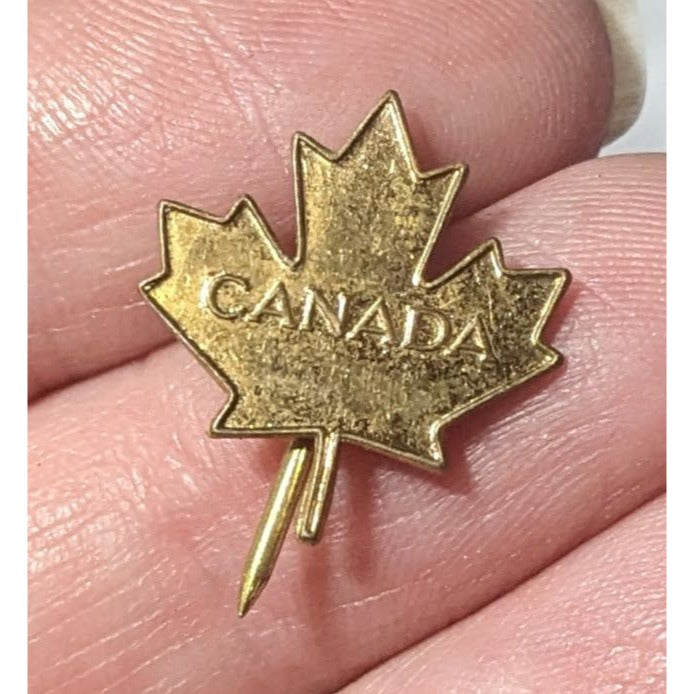 Vintage Canadian Souvenir Gold Tone Lapel PIn