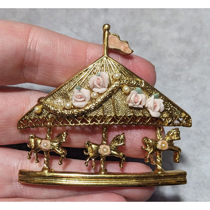 Vintage Gold Tone Pink Floral Carousel Brooch