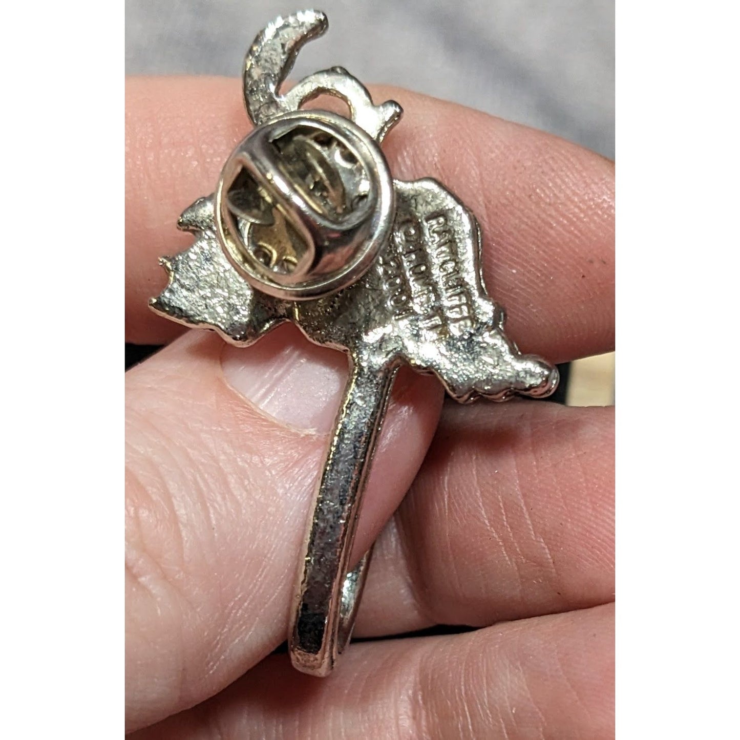 Vintage Y2K Rawcliffe Home Grape Bunch Lapel Pin With Hook