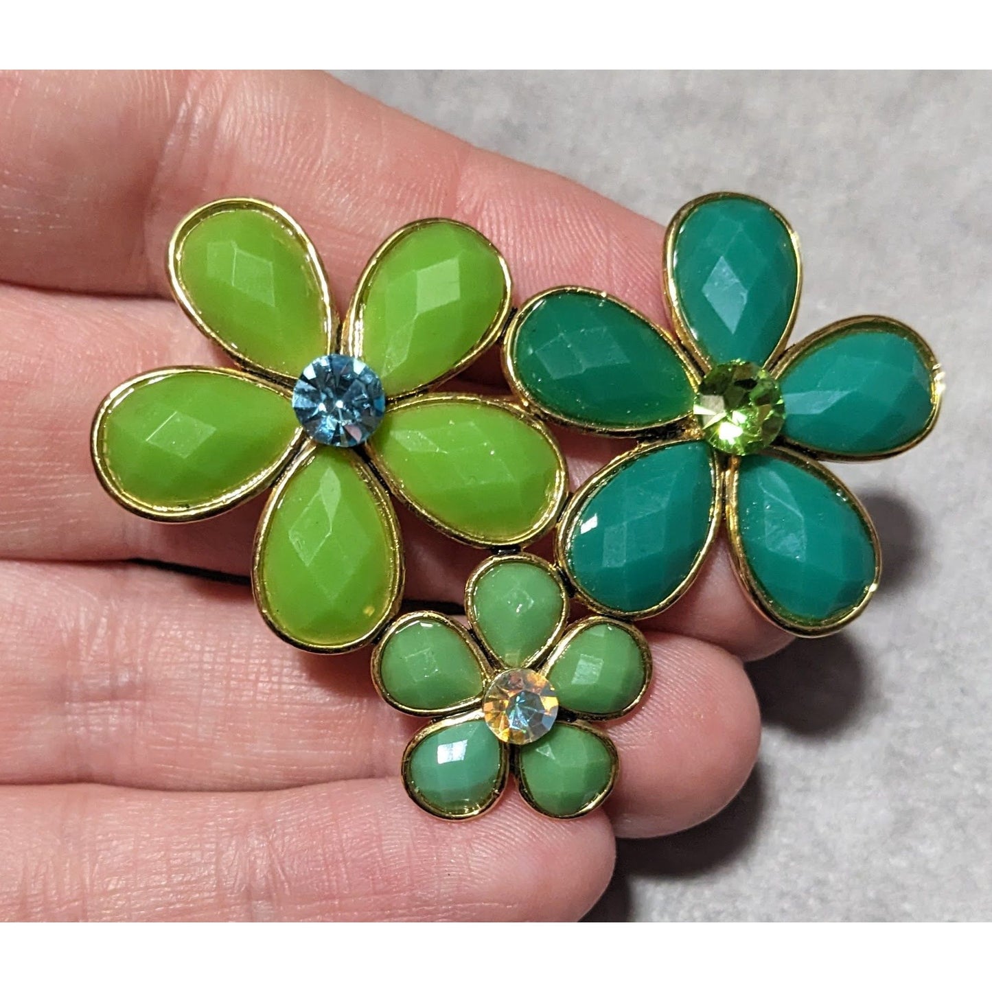 Vintage Triple Flower Green Gemmed Brooch