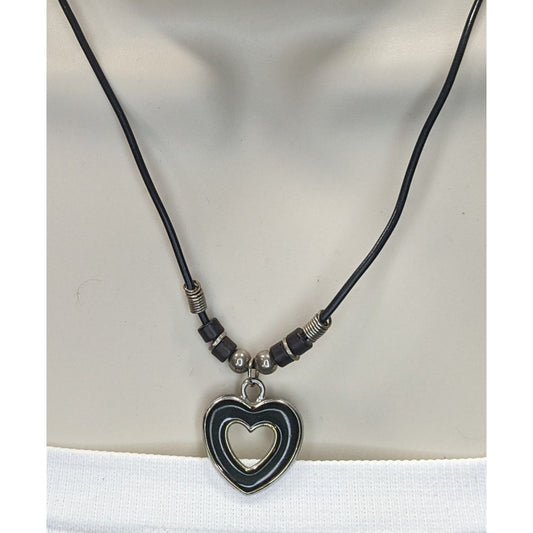 Vintage 90s Gothic Color Changing Heart Pendant Necklace