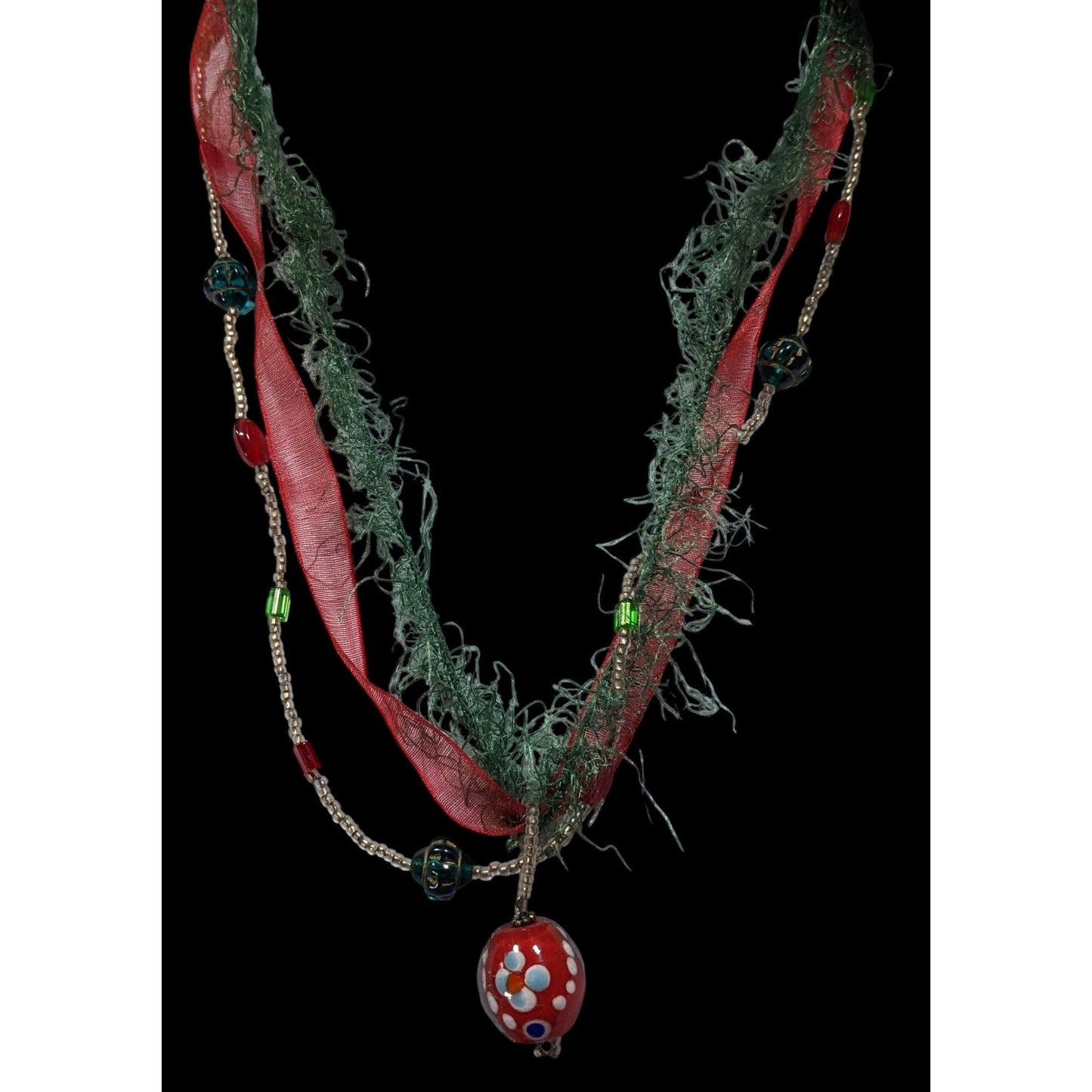 Abstract Floral Holiday Themed Red And Green Pendant Necklace