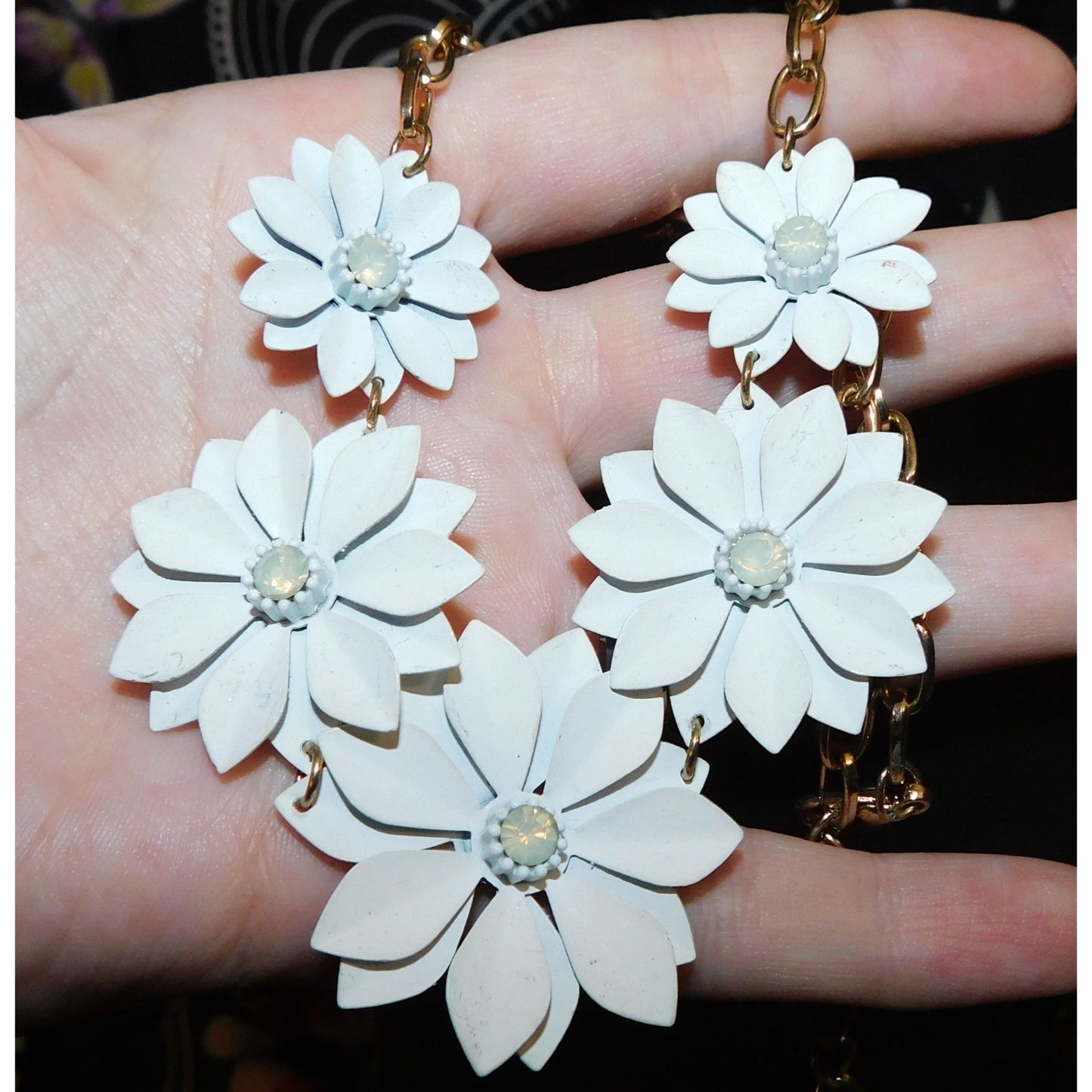 Vintage White Poinsettia Holiday Necklace