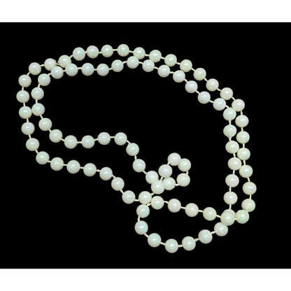 Iridescent White Faux Pearl Beaded Necklace