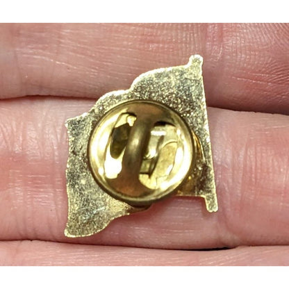 Patriotic Red White And Blue Enamel On Gold Tone Metal United States Flag Lapel Pin