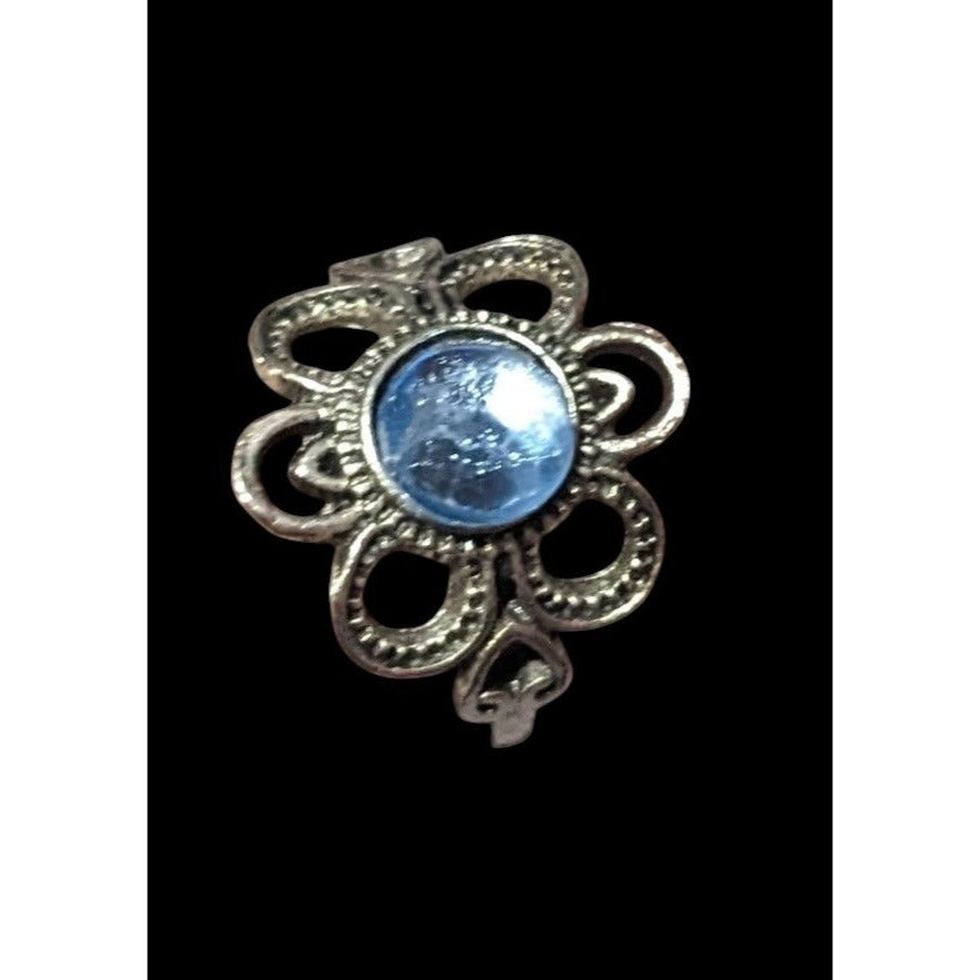 Floral Silver Tone Blue Gemmed Fashion Ring Size 6