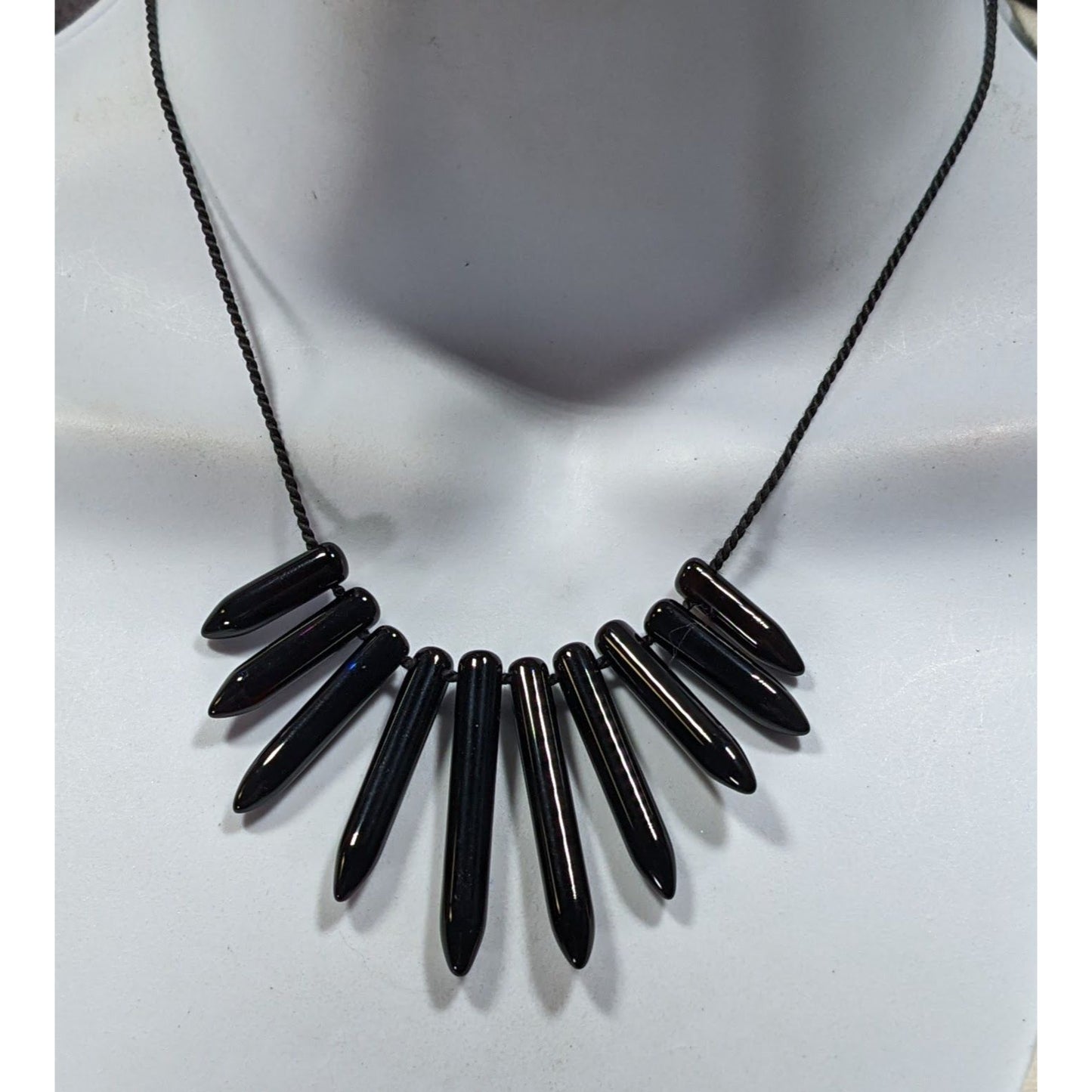 Gothic Polished Onyx Graduated Pillar Necklace