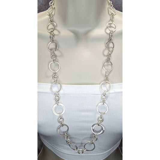 Vintage Premier Designs Circle Link Necklace Light Silver Geometric Elegance