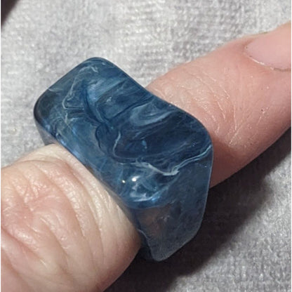 Blue Chunky Abstract Swirl Fashion Ring Size 5 1/2