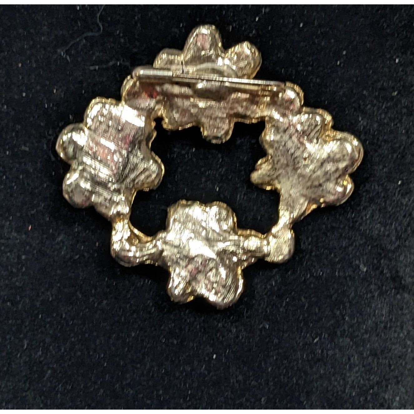 Vintage Floral Red White And Gold With Pearl Accents Brooch