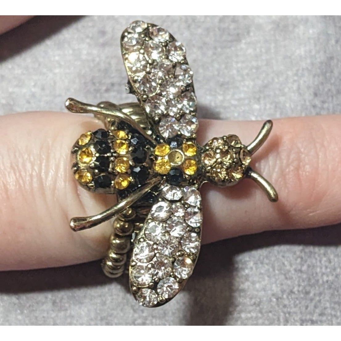 Whimsical Rhinestone Bee Silver Tone Stretch Ring Size 8