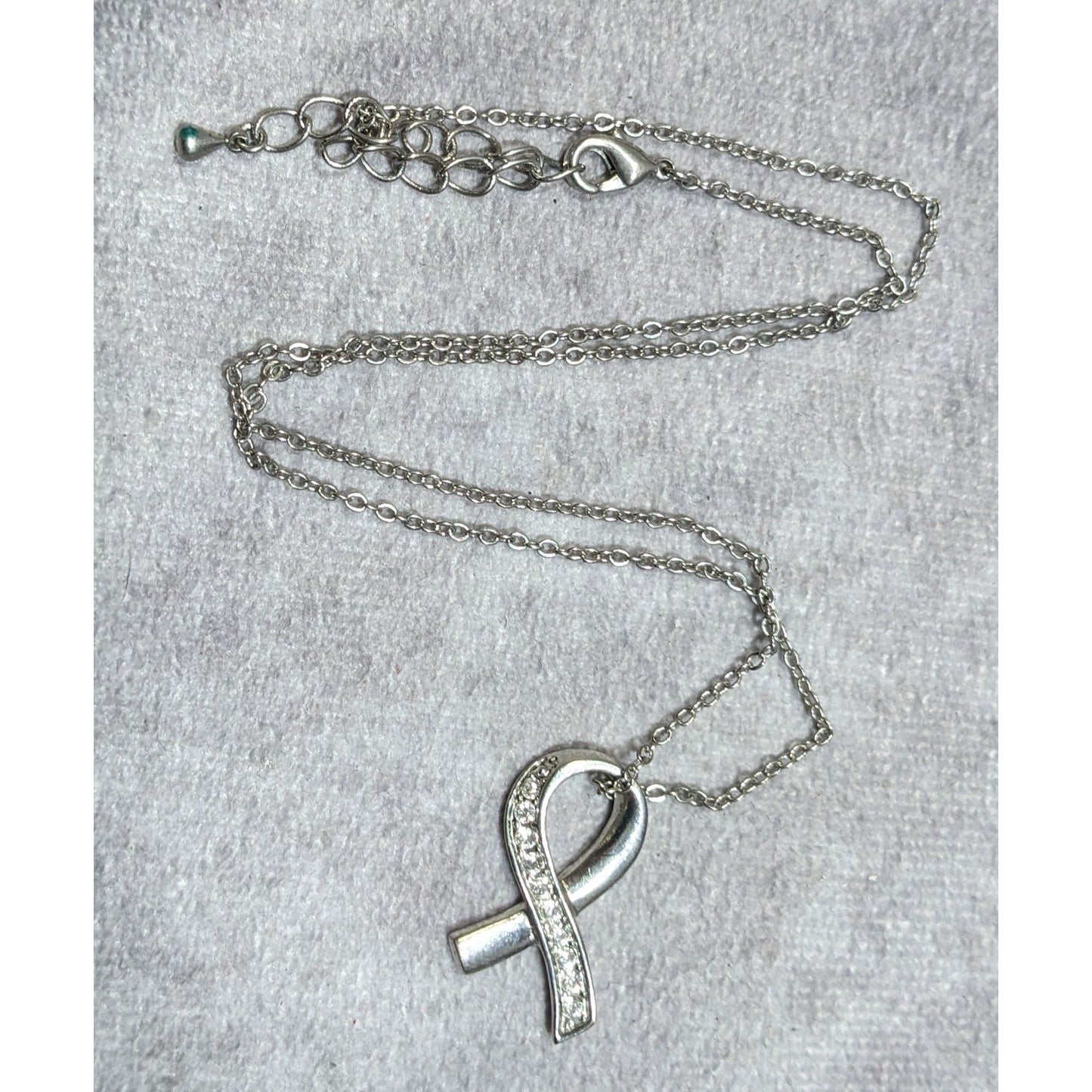 Elegant Ribbon Pendant Silver Tone With Rhinestone Accents