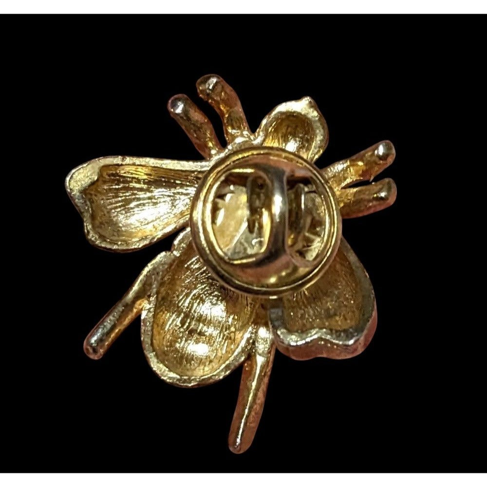 Vintage Gold Tone Rhinestone  Bee Lapel Pin