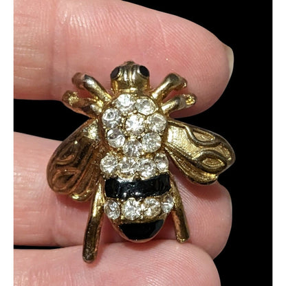 Vintage Gold Tone Rhinestone  Bee Lapel Pin