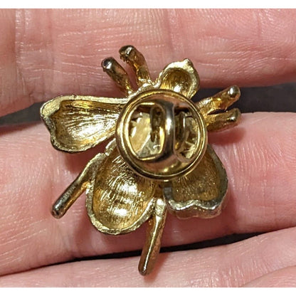 Vintage Gold Tone Rhinestone  Bee Lapel Pin