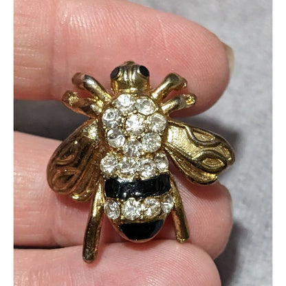 Vintage Gold Tone Rhinestone  Bee Lapel Pin