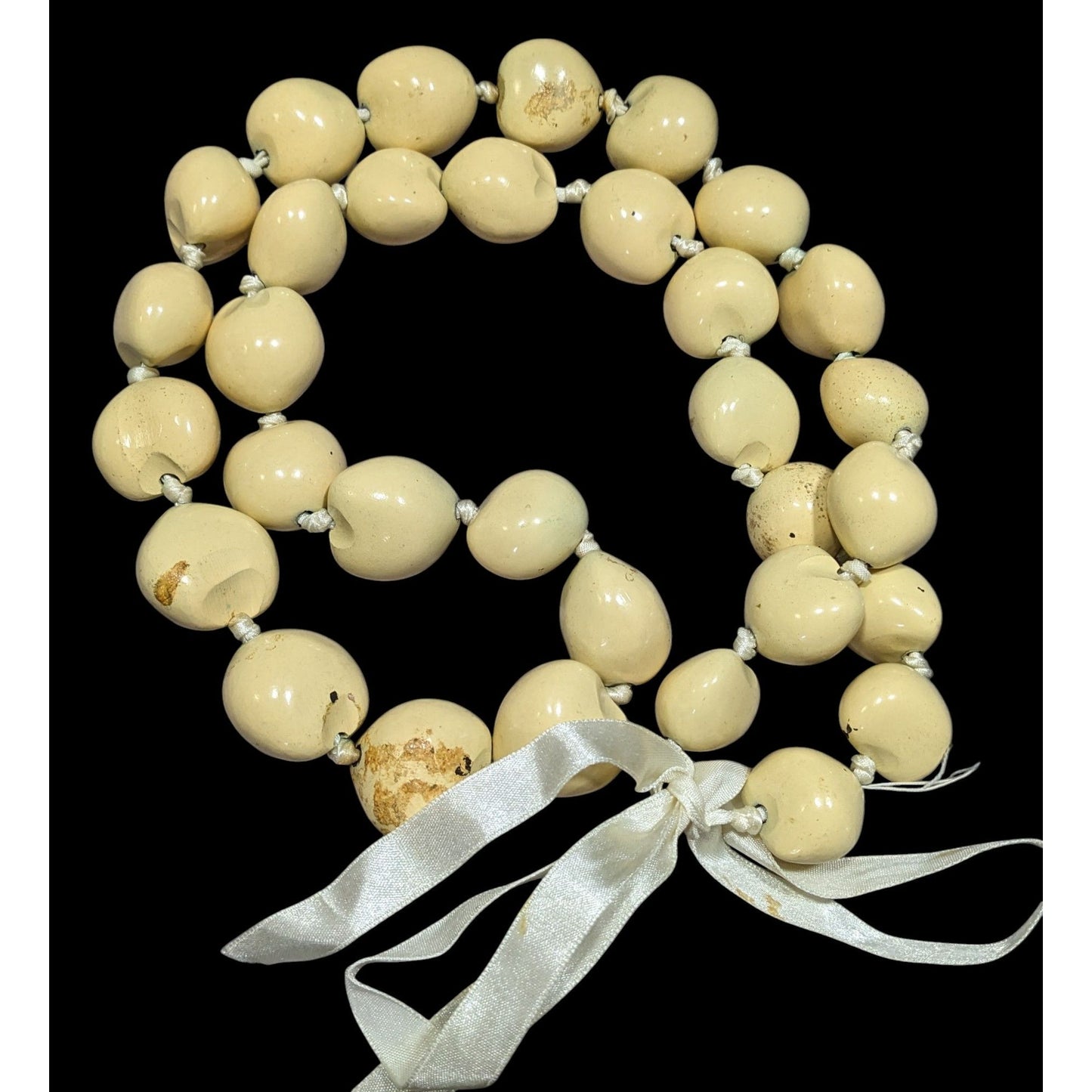 Traditional Hawaiian Cream Kukui Nut Necklace