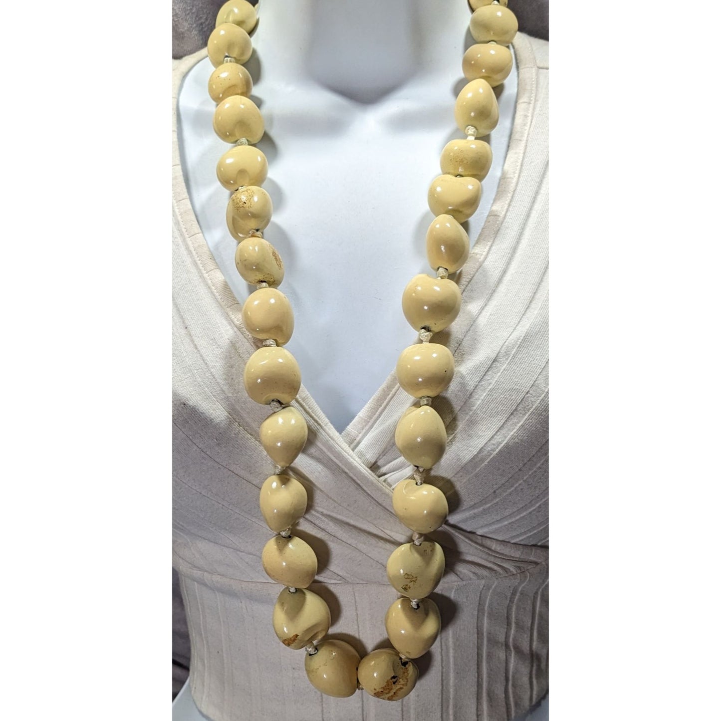 Traditional Hawaiian Cream Kukui Nut Necklace