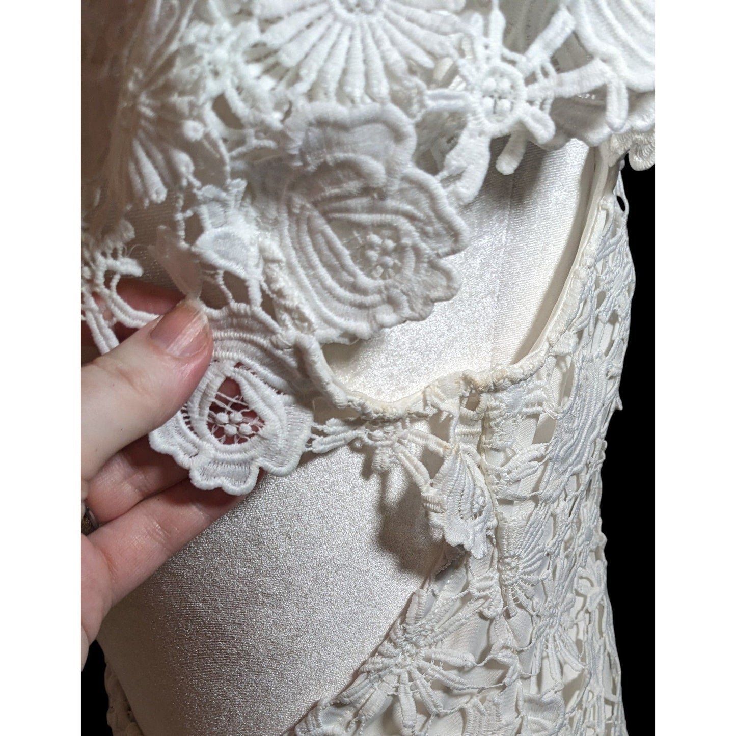 Lulus Romance Language White Floral Lace Backless Dress