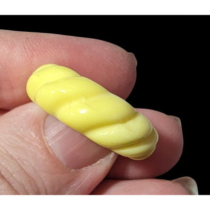 Vintage Yellow Scalloped Costume Fashion Ring