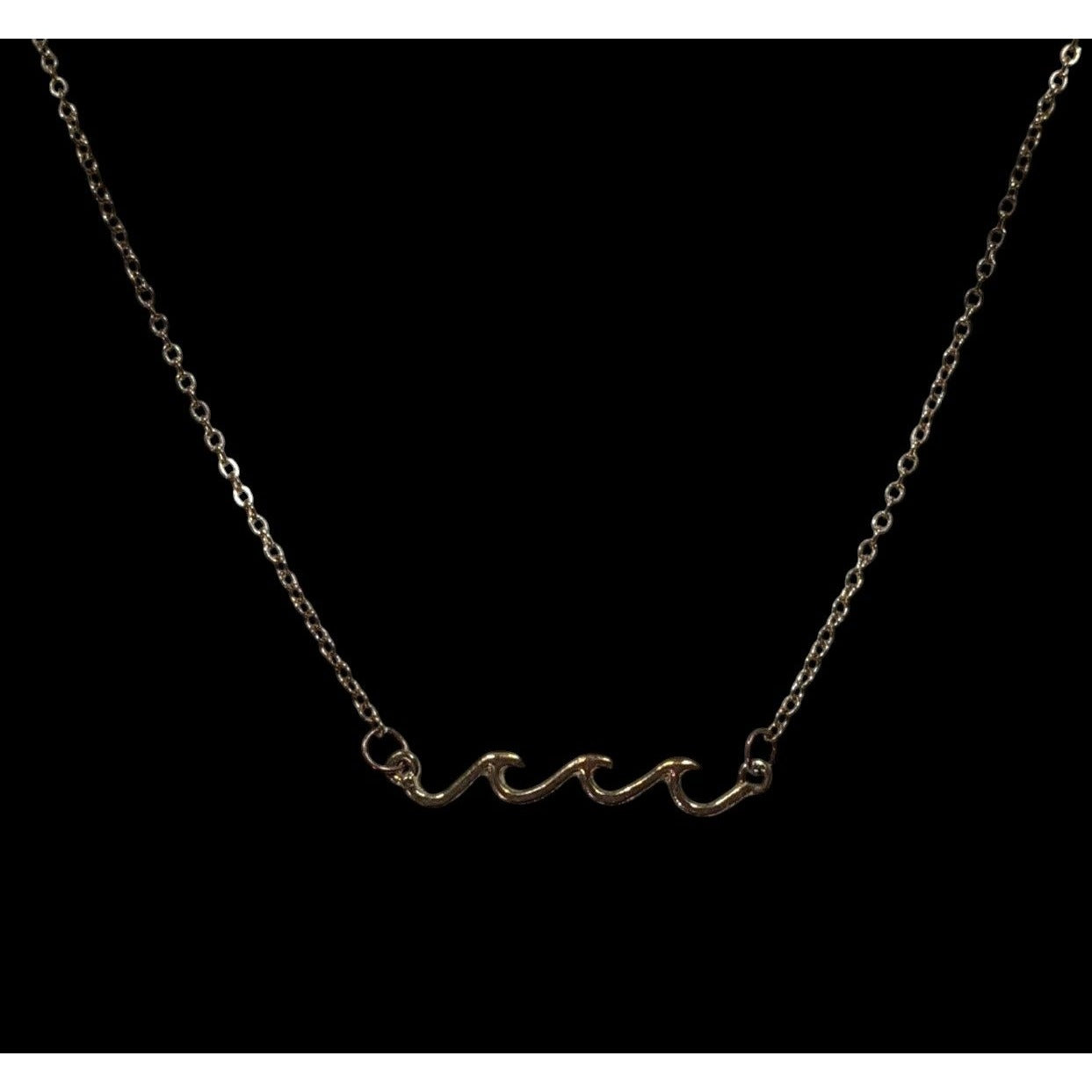 Minimalist Beachy Gold Tone Wave Pendant Necklace