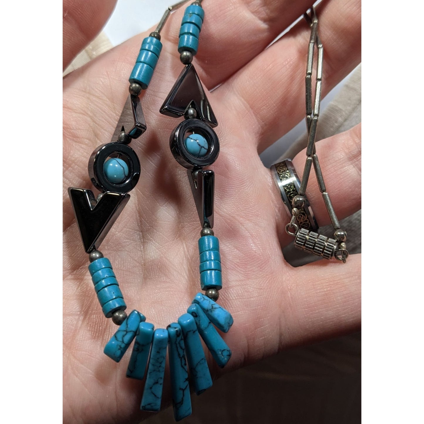 Vintage Southwestern Hematite Liquid Silver And Faux Turquoise Necklace