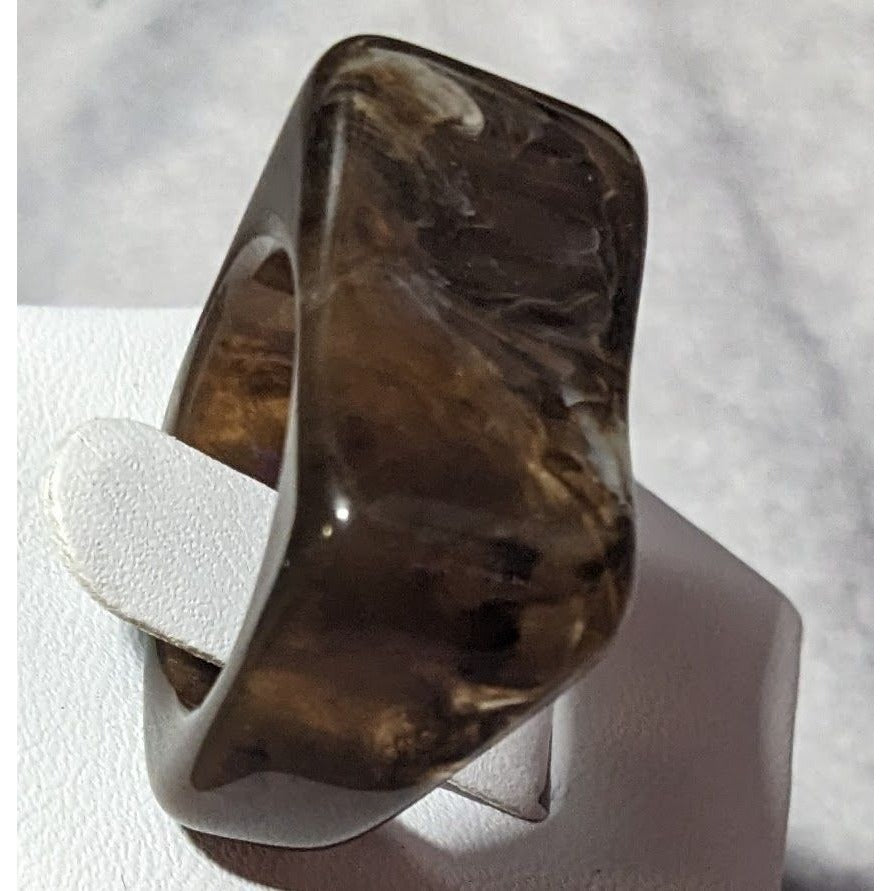 Dark Brown Mottled Abstract Chunky Fashion Ring Size 7