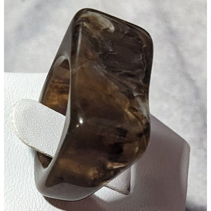 Dark Brown Mottled Abstract Chunky Fashion Ring Size 7