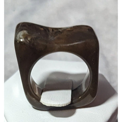 Dark Brown Mottled Abstract Chunky Fashion Ring Size 7