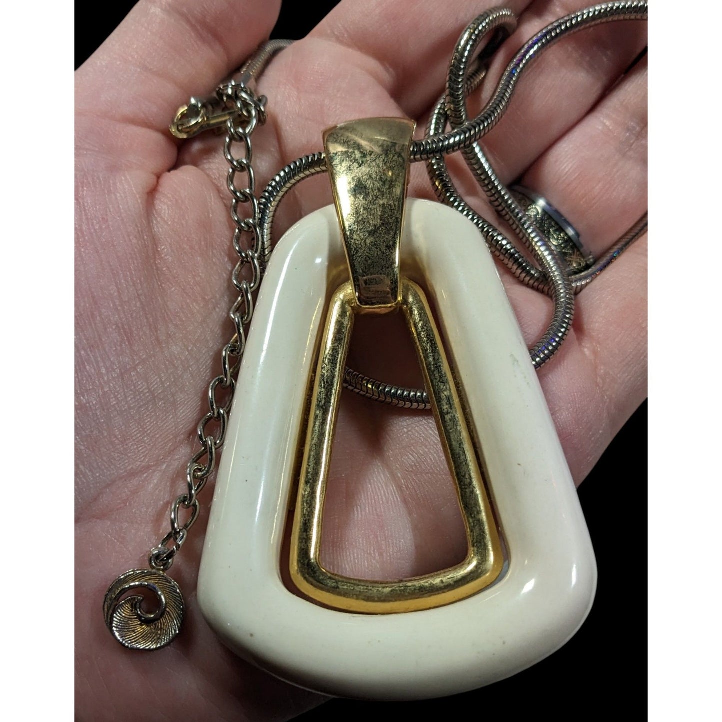 Vintage Lisner Art Deco Statement Pendant Necklace