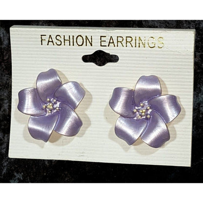 Vintage 80s Floral Metal Purple Flower Clip On Earrings NWT