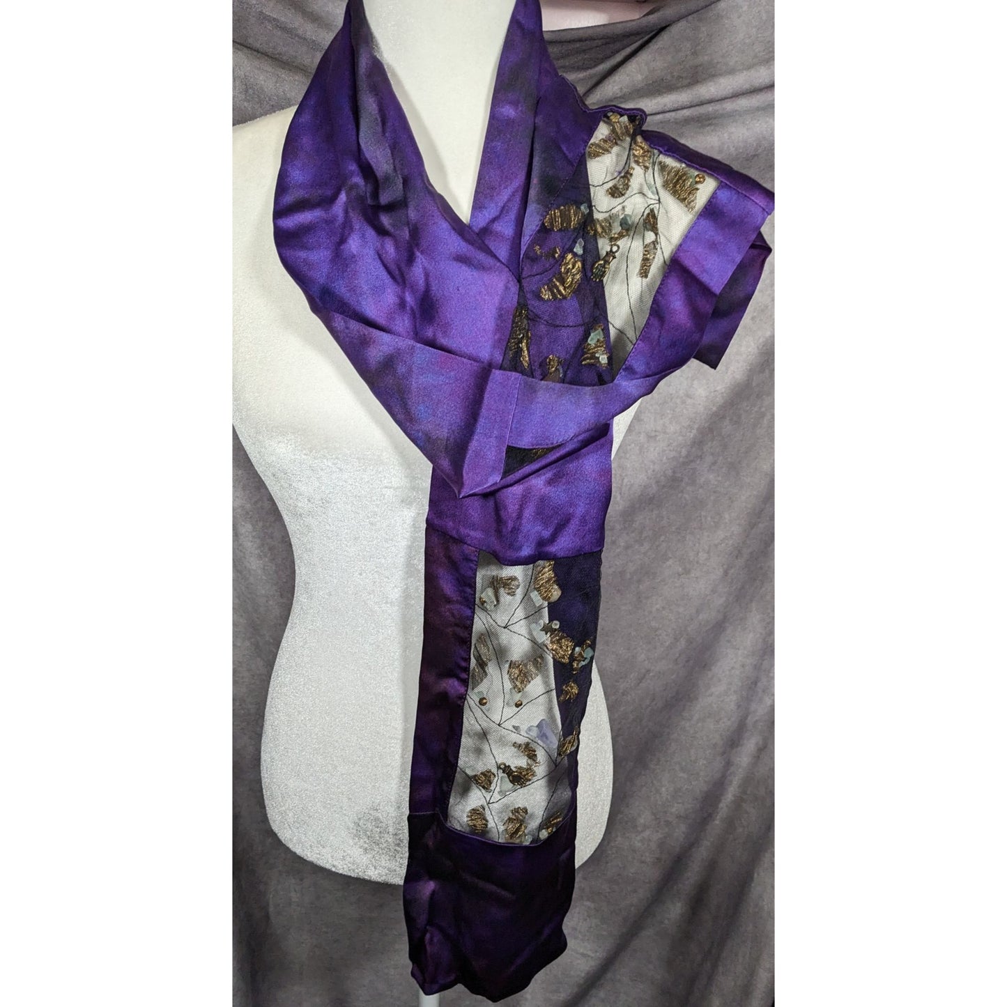 Gothic Mystic Purple Mottled Scarf With Crystal And Charm Inlay