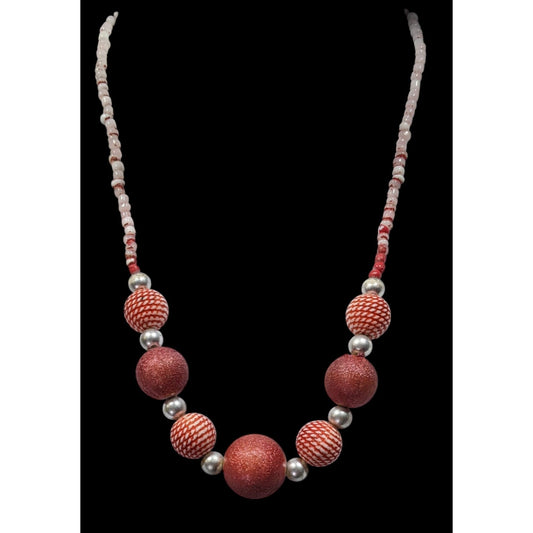 Vintage Country Red And White Beaded Necklace