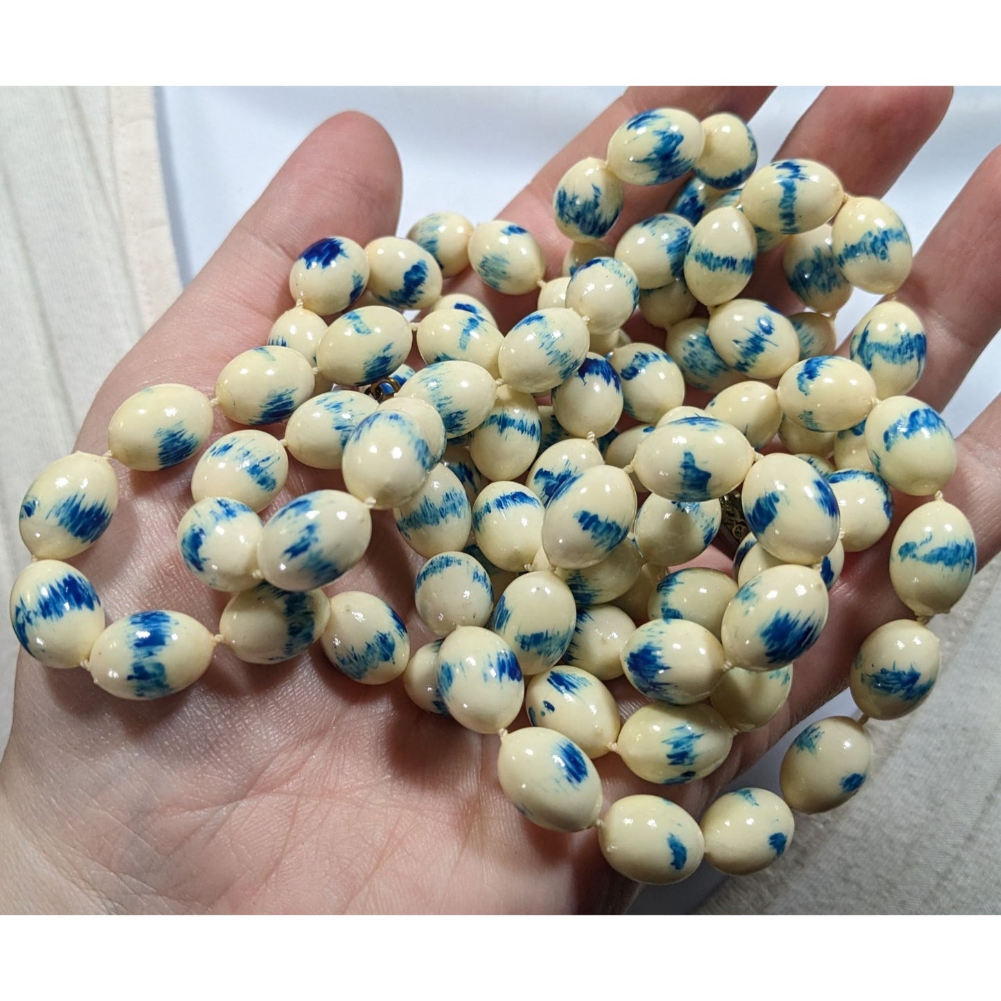 Vintage Hand Painted Acrylic Blue And White Beaded Necklace